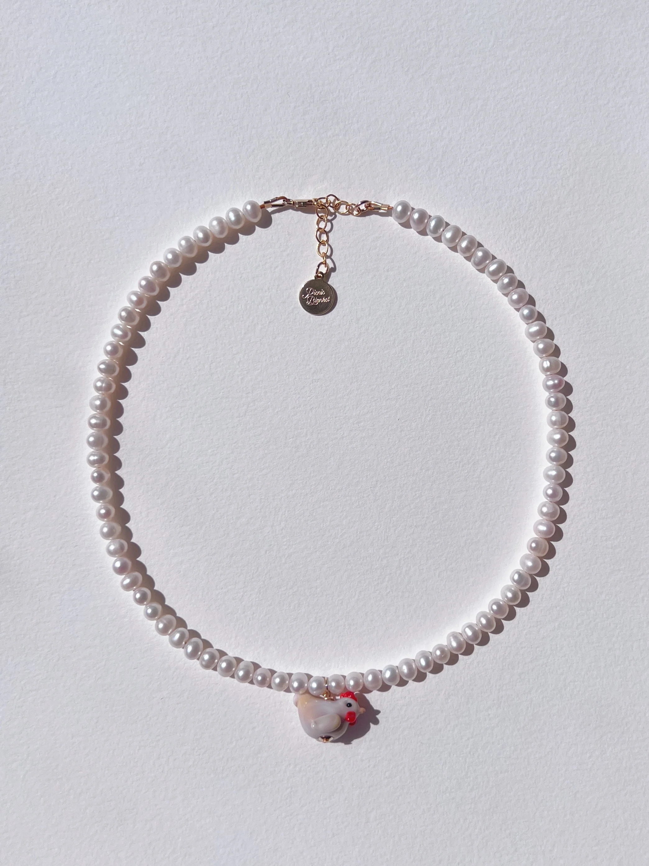 Pearly Necklace - Animals - Image 5